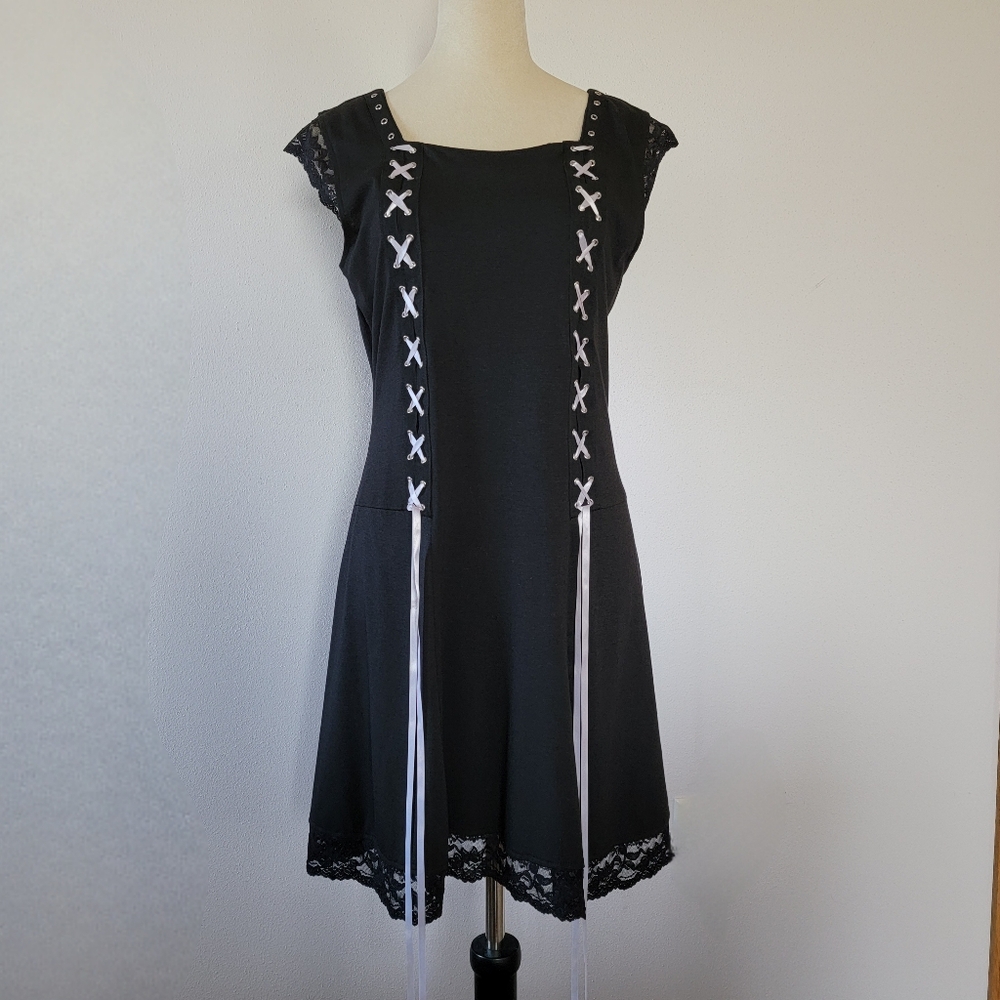 Trivelli Cap Sleeve Dress